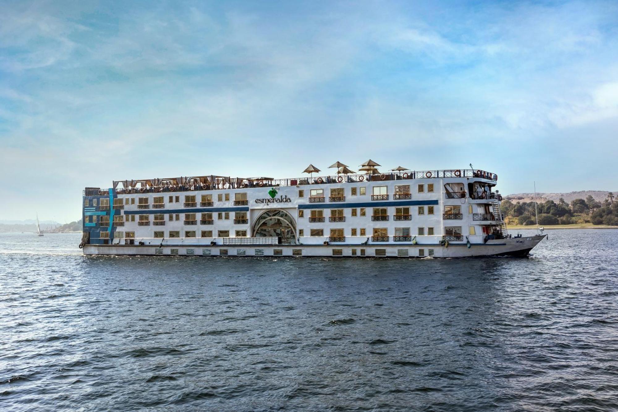 M/S Esmeralda Nile Cruise - 4 Or 7 Nights From Luxor Each Monday And 03 Nights From Aswan Each Friday Esterno foto